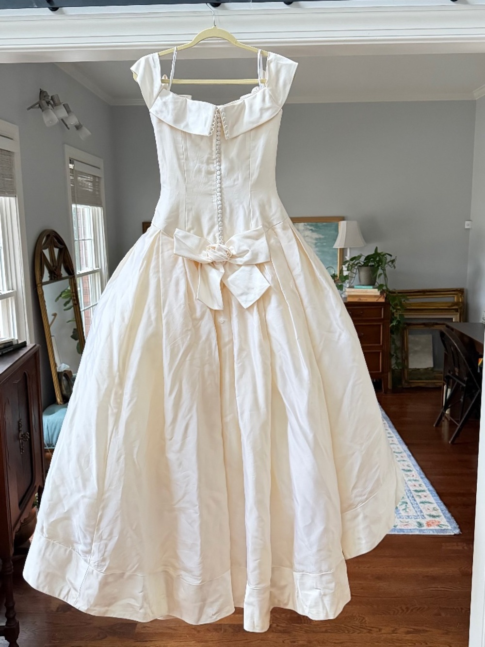Vintage Vera Wang 1996 Iconic Bow Detail Princess Wedding Dress